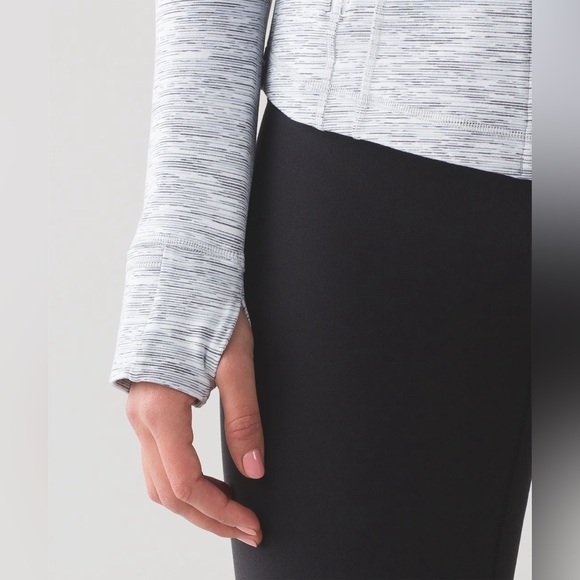 Lululemon Define Jacket size 12 - Picture 4 of 10